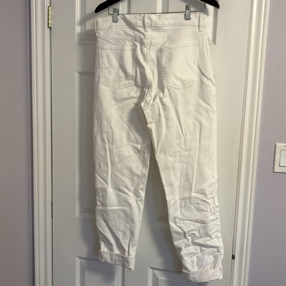 Gap White Denim Jeans Girlfriend Mid Rise frayed hem sz: 29 tall or sz 8 tall - Picture 2 of 4
